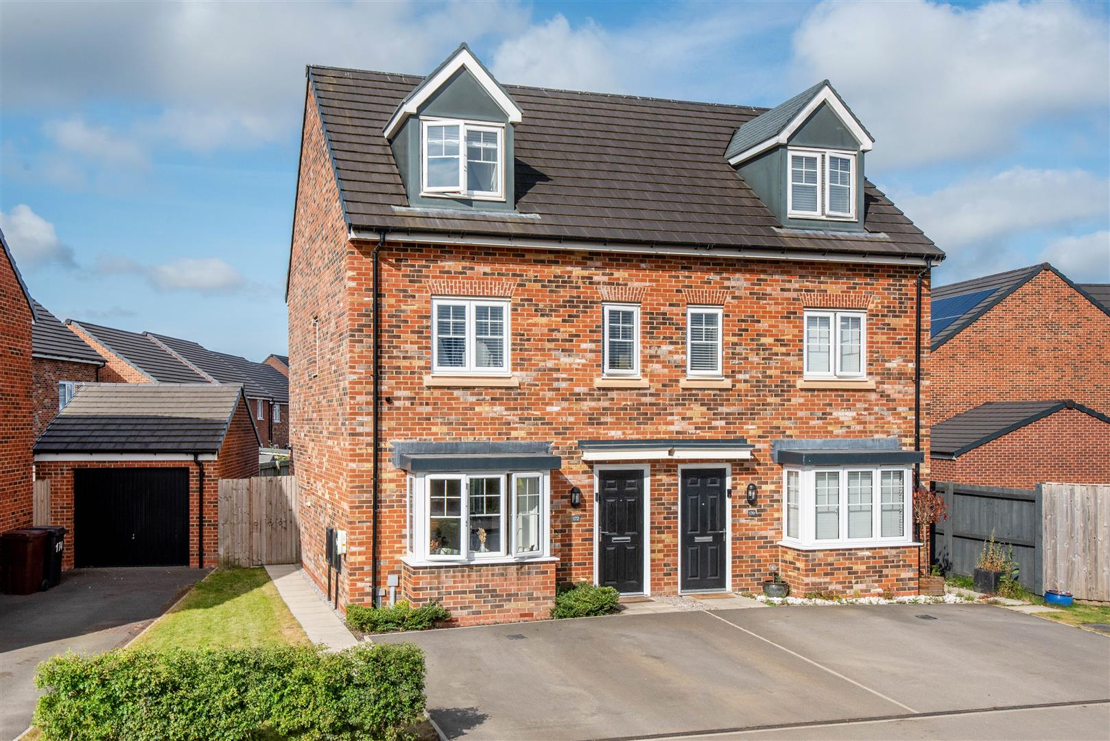 3 bed property in Goldcrest Avenue, Leyland